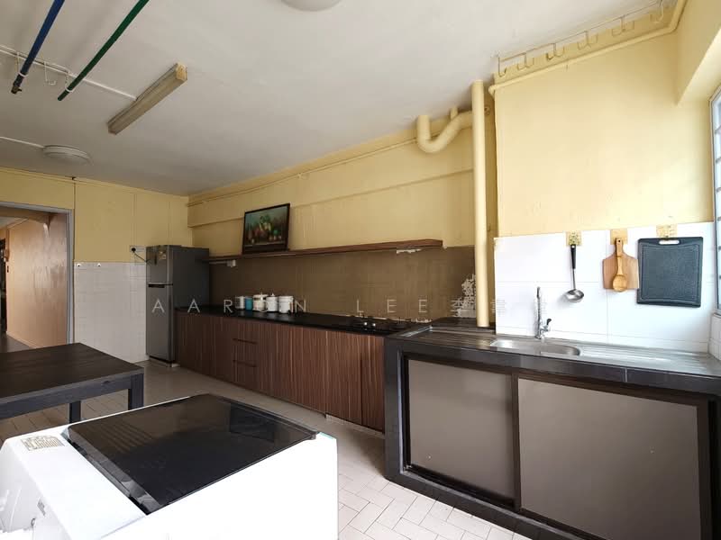 15 Joo Seng Road, 15 Joo Seng Road, 3 Bedrooms, 1,119 sqft, HDB Flat For Sale, by Aaron Lee李韋樘, 500154814 - Kitchen - PropertyGuru.com.sg