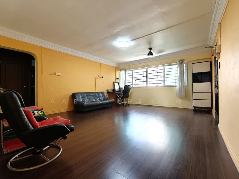 15 Joo Seng Road, 15 Joo Seng Road, 3 Bedrooms, 1,119 sqft, HDB Flat For Sale, by Aaron Lee李韋樘, 500154814 - Living Room - PropertyGuru.com.sg