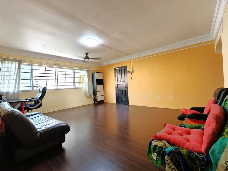 15 Joo Seng Road, 15 Joo Seng Road, 3 Bedrooms, 1,119 sqft, HDB Flat For Sale, by Aaron Lee李韋樘, 500154814 - Living Room - PropertyGuru.com.sg