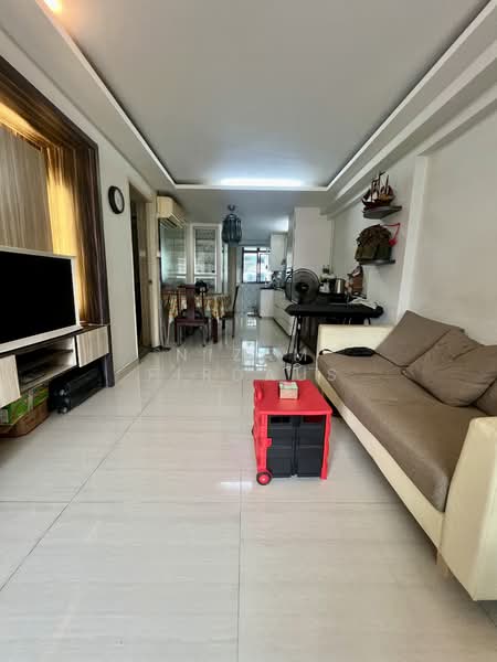 30 New Upper Changi Road, 30 New Upper Changi Road, 2 Bedrooms, 699 sqft, HDB Flat For Sale, by Nizam Firdaus, 500154816 - Living Room - PropertyGuru.com.sg