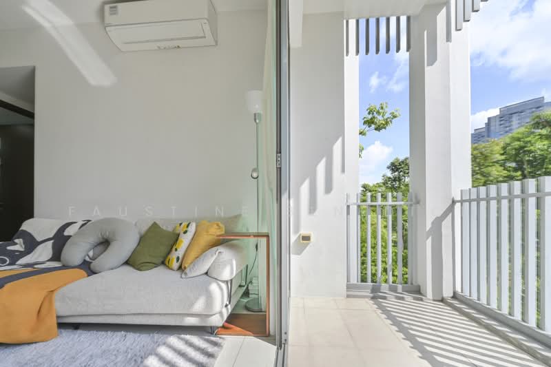 Hundred Trees, 85 West Coast Drive, 2 Bedrooms, 786 sqft, Condominium For Sale, by Faustine Benedict, 500154817 - Balcony - PropertyGuru.com.sg