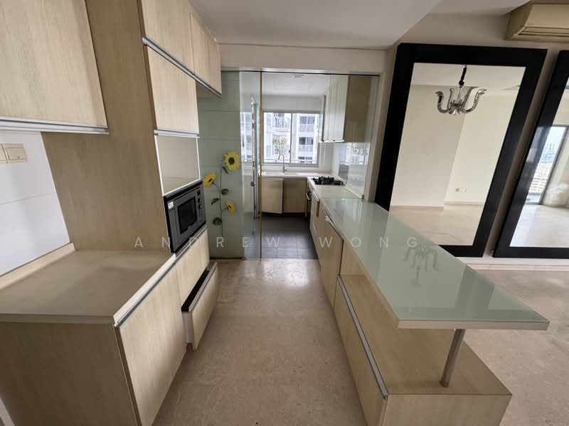 The Parc Condominium, 7 West Coast Walk, 4 Bedrooms, 1,518 sqft, Condominium For Rent, by Andrew Wong, 500154825 - Kitchen - PropertyGuru.com.sg