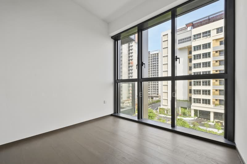 Tembusu Grand, 94 Jalan Tembusu, 3 Bedrooms, 990 sqft, Condominium For Sale, by Faustine Benedict, 500154830 - Common Bedroom 1 - PropertyGuru.com.sg