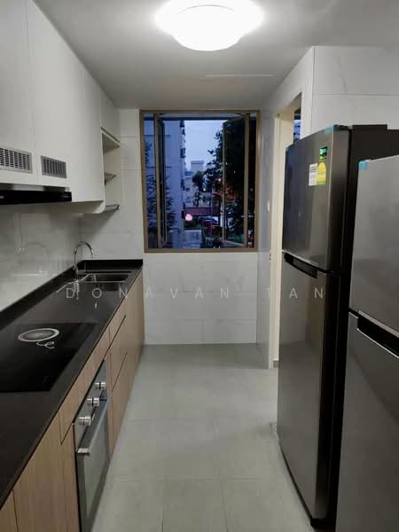 Orchid Park Condominium, 81 Yishun Street 81, 3 Bedrooms, 1,195 sqft, Condominium For Rent, by Donavan Tan, 500154842 - Kitchen - PropertyGuru.com.sg