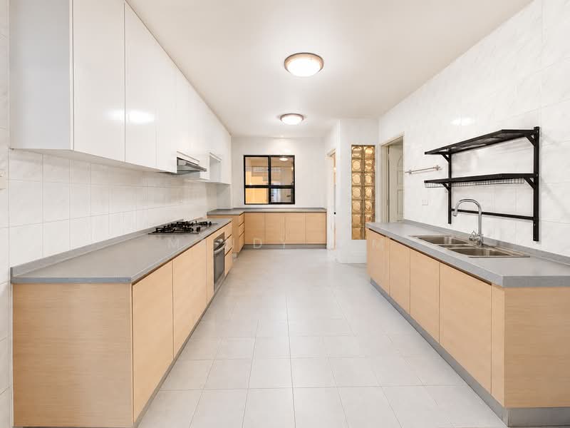 Siglap Bedok Walk Semi-Detached Near MRT, Bedok Walk, Lucky Heights, Jalan Limau Kasturi, 6 Bedrooms, 4,000 sqft, Semi-Detached House For Rent, by Mandy Lim, 500154849 - Kitchen - PropertyGuru.com.sg