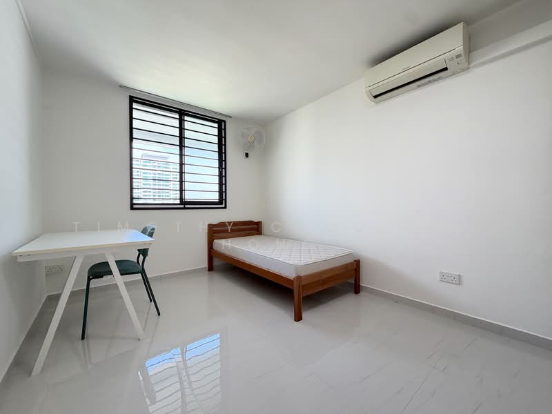95 Old Airport Road, 95 Old Airport Road, 2 Bedrooms, 603 sqft, HDB Flat For Sale, by Timothy Choo Jun Hong, 500154853 - Bedroom - PropertyGuru.com.sg