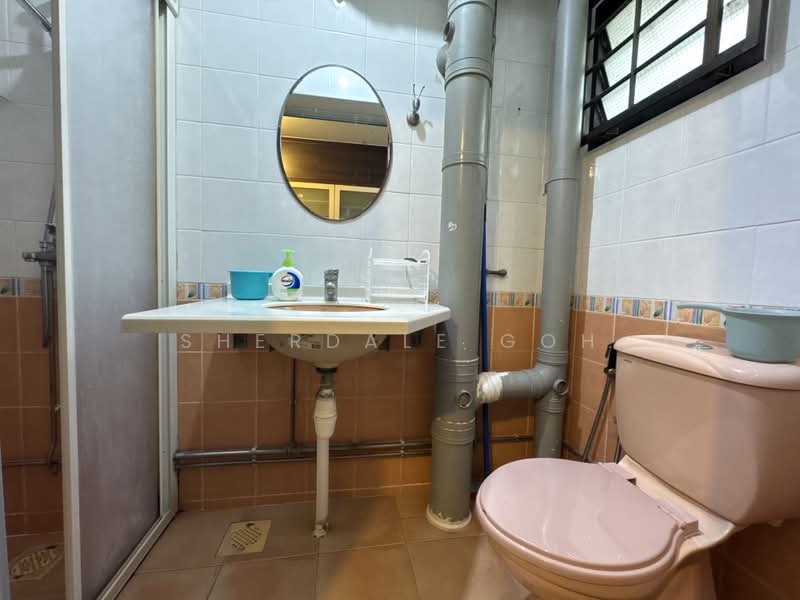 323C Sengkang East Way, 323C Sengkang East Way, 3 Bedrooms, 1,184 sqft, HDB Flat For Rent, by Sherdale Goh, 500154863 - Bathroom - PropertyGuru.com.sg