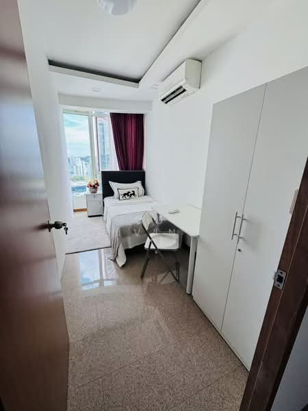 Queens, 10 Stirling Road, Room Rental, 100 sqft, Condominium For Rent, by Leo, 500154864 - Bedroom - PropertyGuru.com.sg