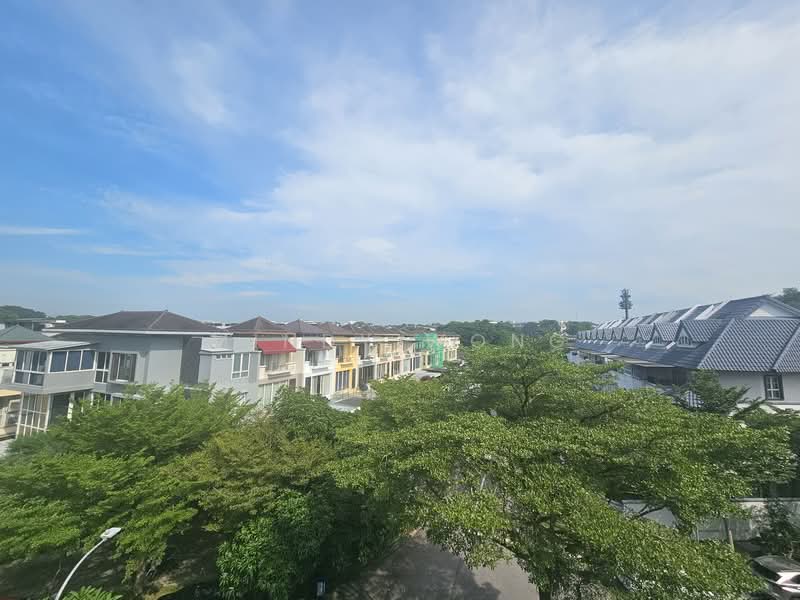 The Springside, 148 Springside Avenue, 7 Bedrooms, 4,000 sqft, Terraced House For Sale, by Mindy Wong, 500154865 - Exterior - PropertyGuru.com.sg