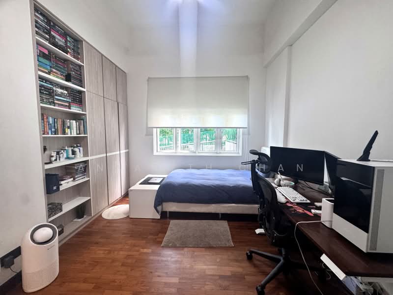 Holt Residences, 5 Holt Road, 4 Bedrooms, 2,121 sqft, Condominium For Sale, by Annabeth Chan, 500154872 - Bedroom - PropertyGuru.com.sg