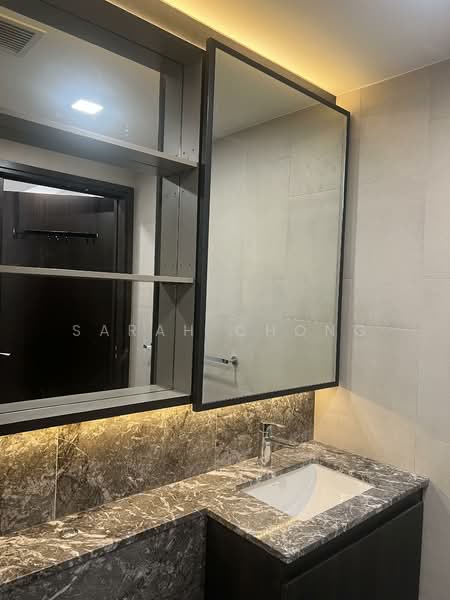 The Inflora, 51 Flora Drive, 1 Bedroom, 473 sqft, Condominium For Sale, by Sarah Chong, 500154875 - Bathroom - PropertyGuru.com.sg
