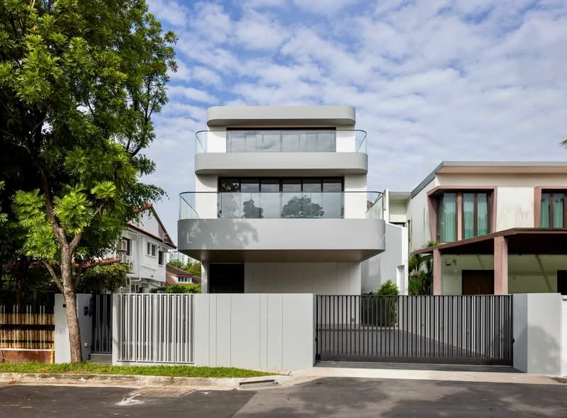 ✨ Brand New Detached at Mount Sinai Estate Near Hollang Village and Henry Park ✨ D10, Mount Sinai Rd, Holland Grove Dr, Grove Lane, Grove Dr, 5 Bedrooms, 12,109 sqft, Detached House For Sale, by Elysia Lim, 500154893 - Exterior - PropertyGuru.com.sg