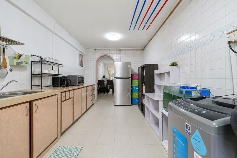 44 Chai Chee Street, 44 Chai Chee Street, 2 Bedrooms, 732 sqft, HDB Flat For Sale, by Thoo Weng Heng 杜咏恒 (Wayne), 500154894 - Kitchen - PropertyGuru.com.sg