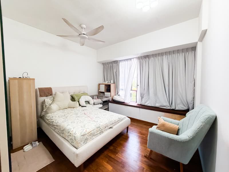 Waterford Residence, 21 Kim Yam Road, 3 Bedrooms, 1,044 sqft, Condominium For Sale, by Shirlene Ang, 500154901 - Bedroom - PropertyGuru.com.sg