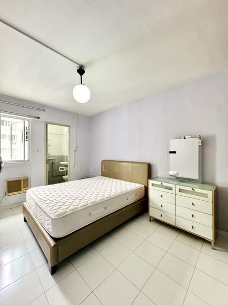120 Pending Road, 120 Pending Road, 3 Bedrooms, 904 sqft, HDB Flat For Sale, by Michelle Yow, 500154913 - Bedroom - PropertyGuru.com.sg