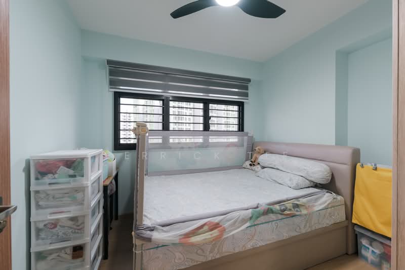 114A Alkaff Crescent, 114A  Alkaff Crescent, 2 Bedrooms, 732 sqft, HDB Flat For Sale, by Derrick Tee, 500154914 - Bedroom - PropertyGuru.com.sg