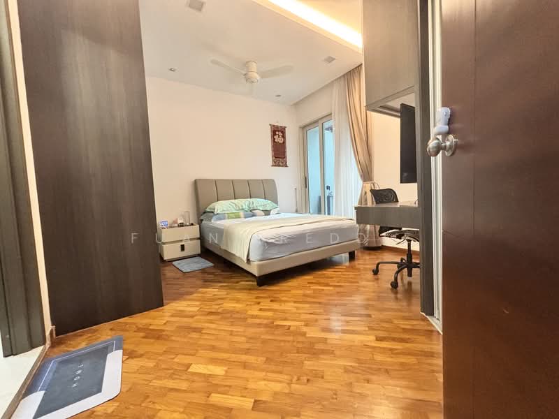 Rio Vista, 10 Upper Serangoon View, 3 Bedrooms, 1,605 sqft, Condominium For Rent, by Fuan Freddie, 500154918 - Spacious Master Bedroom - PropertyGuru.com.sg