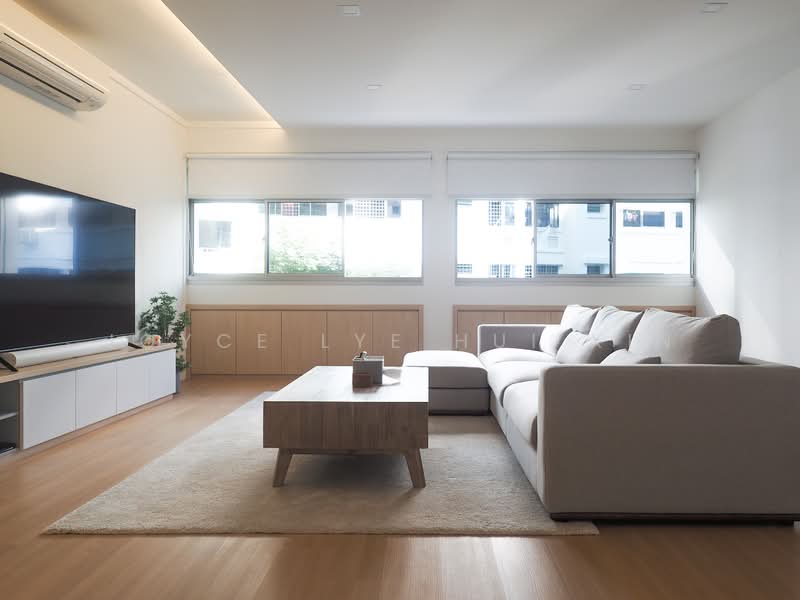 351 Tampines Street 33, 351 Tampines Street 33, 3 Bedrooms, 1,432 sqft, HDB Flat For Sale, by Joyce Lye Hui Xin, 500154921 - Living Room - PropertyGuru.com.sg