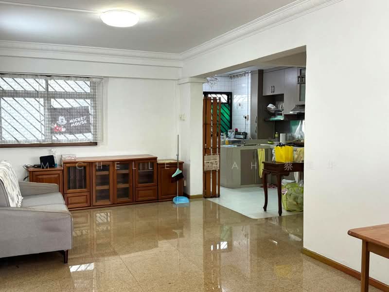 110 Bishan Street 12, 110 Bishan Street 12, 3 Bedrooms, 904 sqft, HDB Flat For Sale, by Michelle Shah 蔡美华, 500154922 - Living Room - PropertyGuru.com.sg
