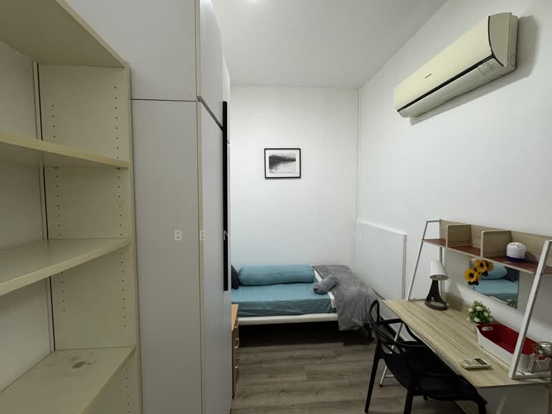 Jalan Pari Burong, Jalan Pari Burong, Room Rental, 254 sqft, Shophouse For Rent, by Ben Kwan, 500154925 - Sunbird - PropertyGuru.com.sg