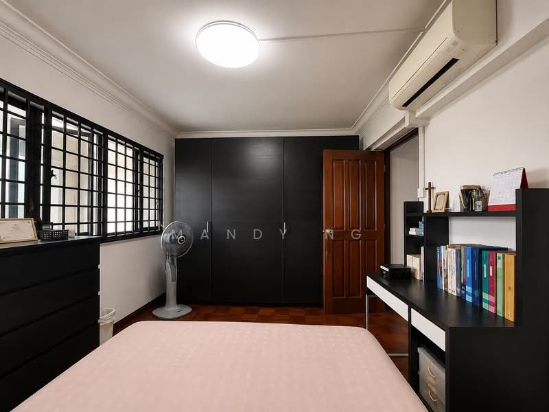 722 Bedok Reservoir Road, 722 Bedok Reservoir Road, 3 Bedrooms, 1,496 sqft, HDB Flat For Sale, by Mandy Ng, 500154938 - Bedroom - PropertyGuru.com.sg