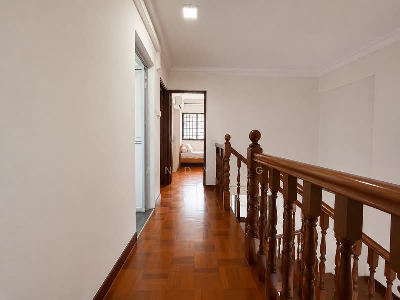 722 Bedok Reservoir Road, 722 Bedok Reservoir Road, 3 Bedrooms, 1,496 sqft, HDB Flat For Sale, by Mandy Ng, 500154938 - Corridor - PropertyGuru.com.sg