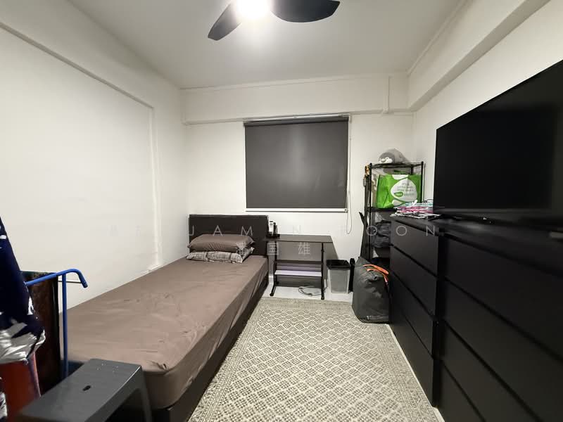 736 Yishun Street 72, 736 Yishun Street 72, 2 Bedrooms, 721 sqft, HDB Flat For Sale, by Benjamin Poon 潘国雄, 500154940 - Bedroom - PropertyGuru.com.sg