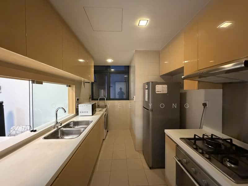 City Square Residences, 2 Kitchener Link, 2 Bedrooms, 840 sqft, Condominium For Rent, by Quek Yee Yong, 500154943 - Kitchen - PropertyGuru.com.sg