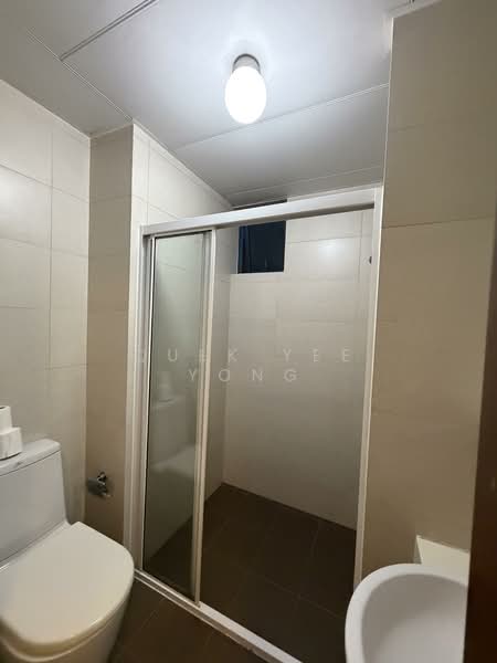 City Square Residences, 2 Kitchener Link, 2 Bedrooms, 840 sqft, Condominium For Rent, by Quek Yee Yong, 500154943 - Bathroom - PropertyGuru.com.sg