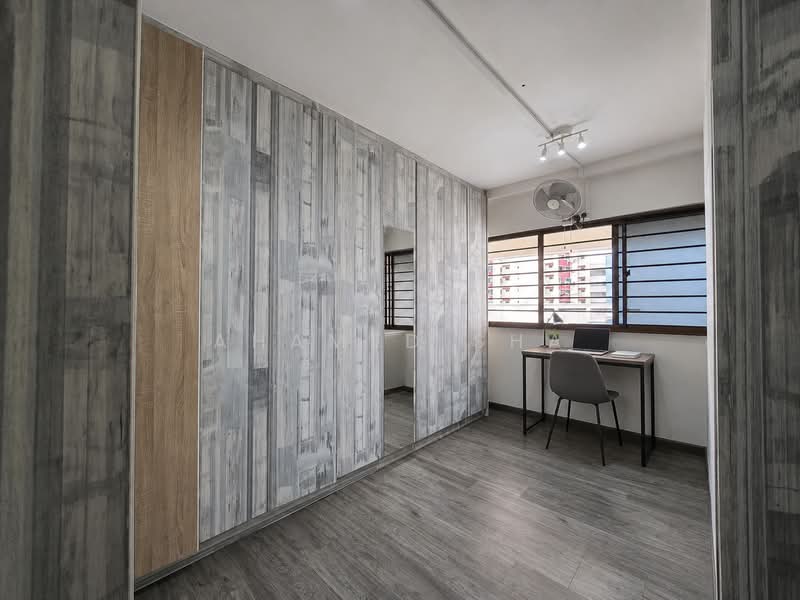 426 Jurong West Avenue 1, 426 Jurong West Avenue 1, 3 Bedrooms, 1,431 sqft, HDB Flat For Sale, by Ahamed Sha, 500154947 - Common Bedroom 1 - PropertyGuru.com.sg