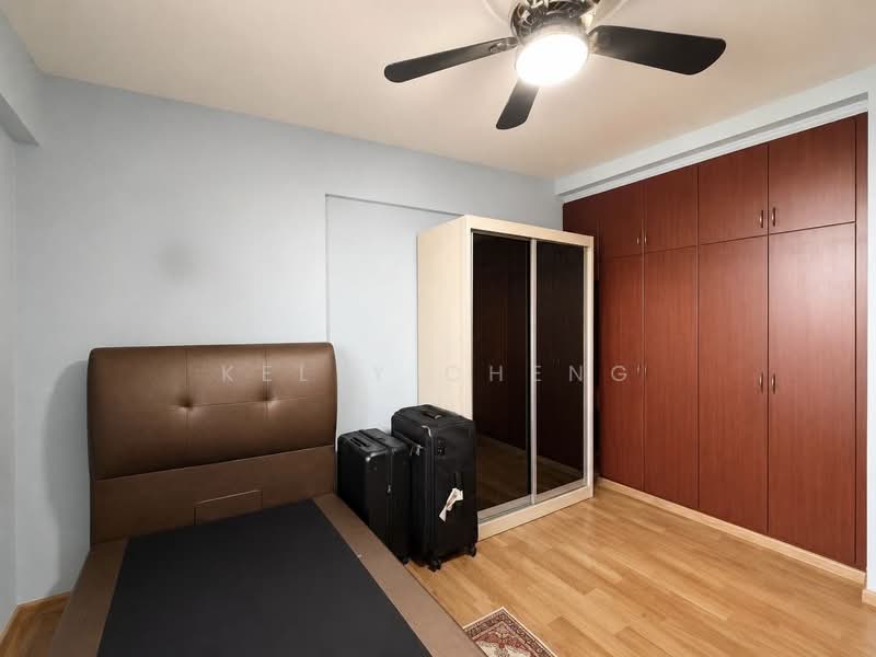 144 Lorong Ah Soo, 144 Lorong Ah Soo, 4 Bedrooms, 1,570 sqft, HDB Flat For Sale, by Kelly Cheng, 500154953 - Bedroom - PropertyGuru.com.sg