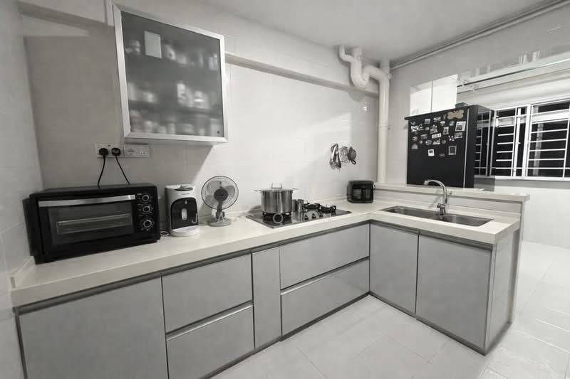 217 Choa Chu Kang Central, 217 Choa Chu Kang Central, 3 Bedrooms, 1,097 sqft, HDB Flat For Sale, by Jacq Ng, 500154971 - Kitchen - PropertyGuru.com.sg