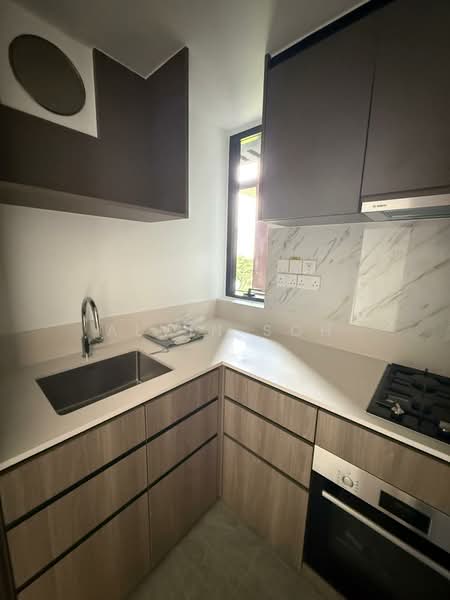 Bartley Vue, 8 Jalan Bunga Rampai, 2 Bedrooms, 655 sqft, Condominium For Rent, by Alvin Soh, 500154998 - Kitchen - PropertyGuru.com.sg