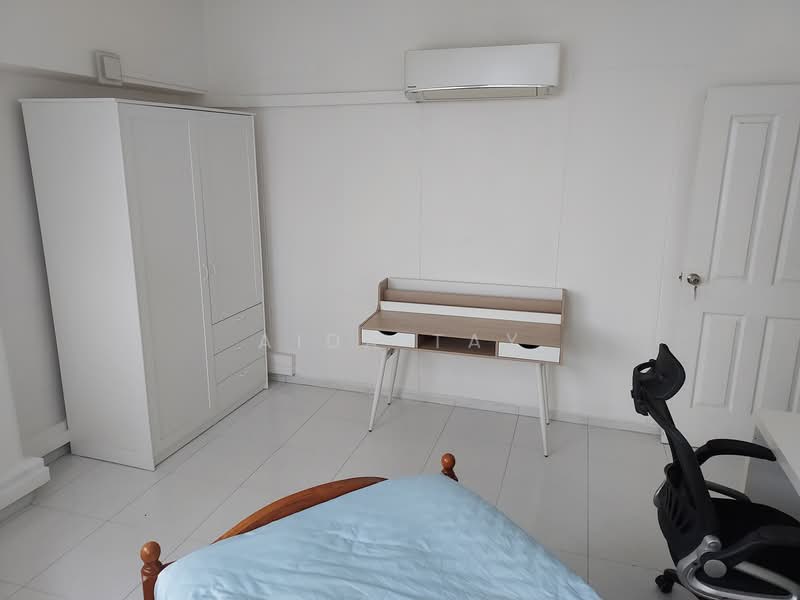 710 Jurong West Street 71, 710 Jurong West Street 71, Room Rental, 150 sqft, HDB Flat For Rent, by Aida Tay, 500155001 - Bedroom - PropertyGuru.com.sg