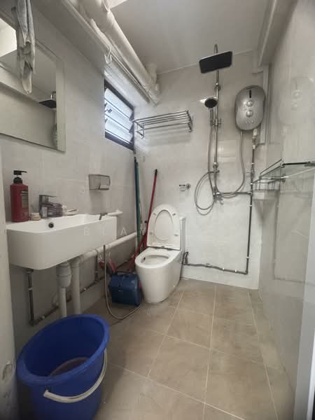 4 Joo Chiat Road, 4 Joo Chiat Road, 2 Bedrooms, 968 sqft, HDB Flat For Rent, by Blay Koh, 500155013 - Bathroom - PropertyGuru.com.sg