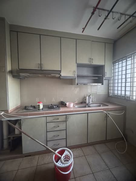 4 Joo Chiat Road, 4 Joo Chiat Road, 2 Bedrooms, 968 sqft, HDB Flat For Rent, by Blay Koh, 500155013 - Kitchen - PropertyGuru.com.sg