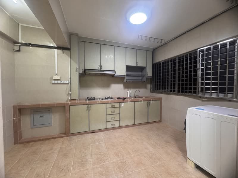 4 Joo Chiat Road, 4 Joo Chiat Road, 2 Bedrooms, 968 sqft, HDB Flat For Rent, by Blay Koh, 500155013 - Kitchen - PropertyGuru.com.sg