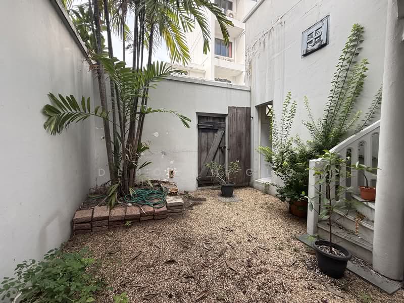 Beautiful Conservation House Along Onan Road, , 3 Bedrooms, 2,800 sqft, Conservation House For Rent, by Deborah Guo, 500155016 - Backyard - PropertyGuru.com.sg