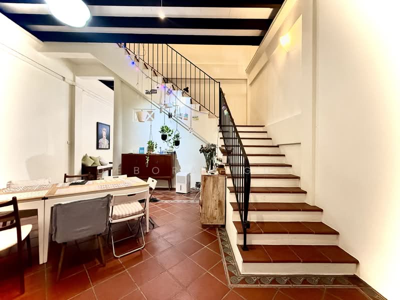 Beautiful Conservation House Along Onan Road, , 3 Bedrooms, 2,800 sqft, Conservation House For Rent, by Deborah Guo, 500155016 - Dining Room - PropertyGuru.com.sg