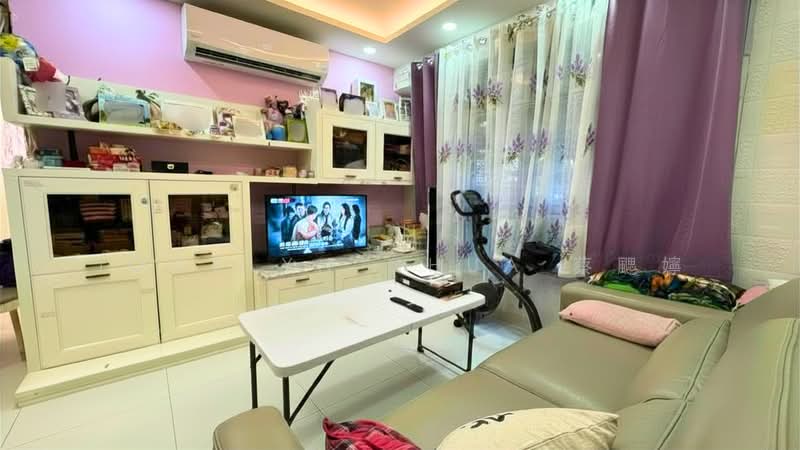 115C Canberra Walk, 115C Canberra Walk, 3 Bedrooms, 1,001 sqft, HDB Flat For Sale, by Jocelyn Chua 蔡颸嬣, 500155017 - Living Room - PropertyGuru.com.sg