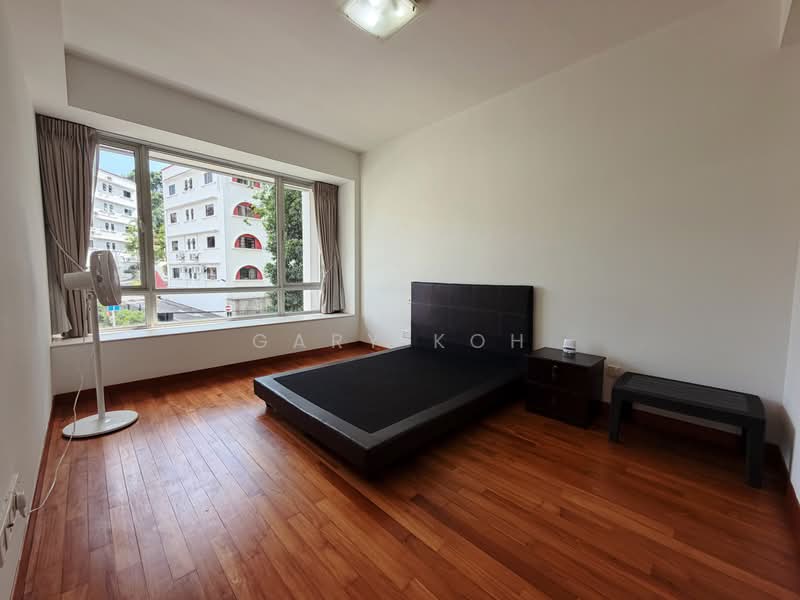 Visioncrest, 37 Oxley Rise, 2 Bedrooms, 904 sqft, Condominium For Rent, by Gary Koh, 500155025 - Bedroom - PropertyGuru.com.sg
