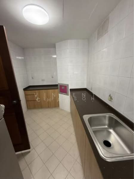 Eng Apartments, 25 Lorong 25A Geylang, Room Rental, 90 sqft, Apartment For Rent, by Jeff Soh, 500155029 - Kitchen - PropertyGuru.com.sg