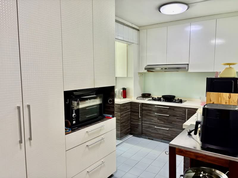 286B Toh Guan Road, 286B Toh Guan Road, 3 Bedrooms, 1,550 sqft, HDB Flat For Sale, by Janice Loh, 500155031 - Kitchen - PropertyGuru.com.sg