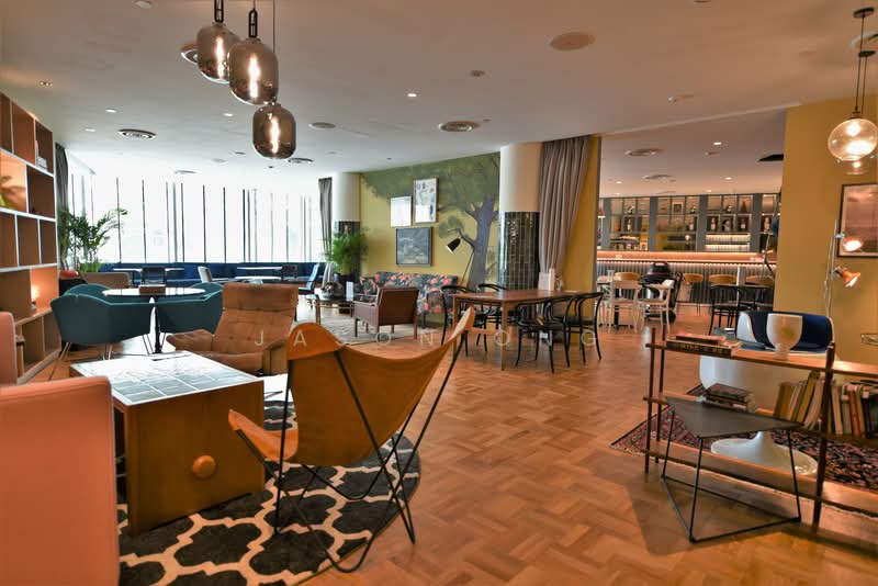 Capitol Piazza, 13 Stamford Road, 120 sqft, Office For Rent, by Jason Ong, 500155034 - CommercialGuru.com.sg