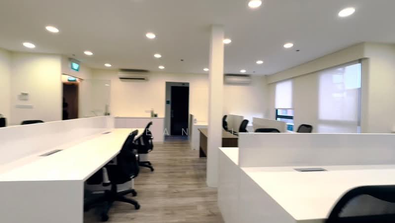 Agrow Building, 90 Lorong 23 Geylang, 3,121 sqft, Light Industrial (B1) For Sale, by Jean Lim, 500155047 - CommercialGuru.com.sg