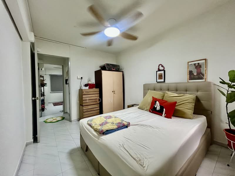 528 Bedok North Street 3, 528 Bedok North Street 3, 2 Bedrooms, 731 sqft, HDB Flat For Sale, by Leon Lee, 500155053 - Bedroom - PropertyGuru.com.sg