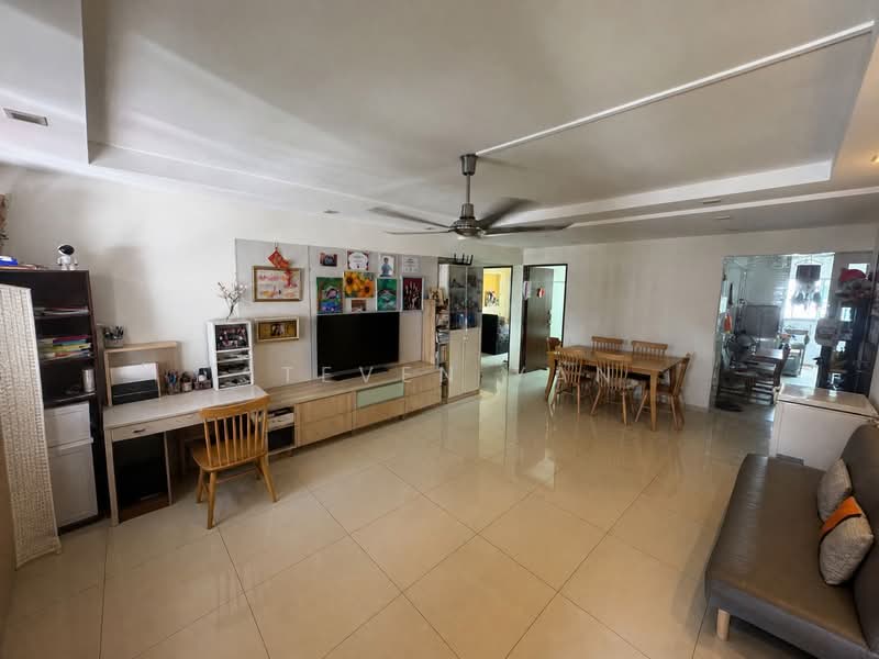 266 Tampines Street 21, 266 Tampines Street 21, 3 Bedrooms, 1,109 sqft, HDB Flat For Sale, by Steven Yan, 500155065 - Living Room - PropertyGuru.com.sg