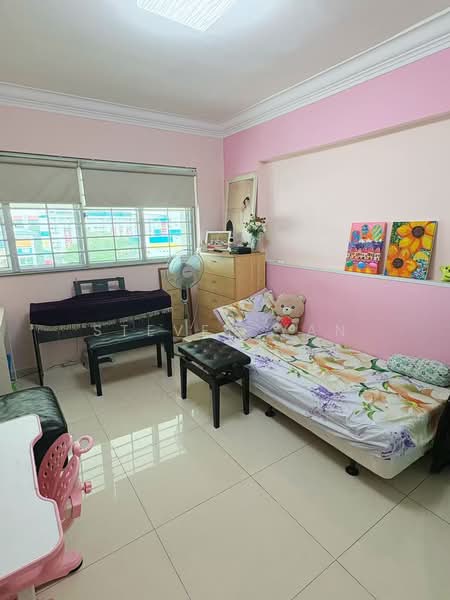 266 Tampines Street 21, 266 Tampines Street 21, 3 Bedrooms, 1,109 sqft, HDB Flat For Sale, by Steven Yan, 500155065 - Bedroom - PropertyGuru.com.sg