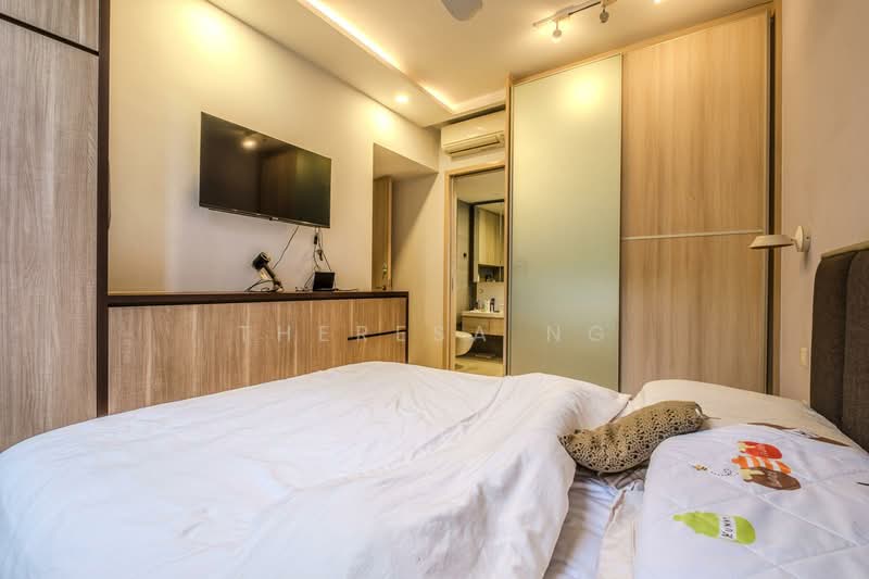 The Panorama, 8 Ang Mo Kio Ave 2, 3 Bedrooms, 1,012 sqft, Condominium For Sale, by Theresa Ng, 500155080 - Bedroom - PropertyGuru.com.sg
