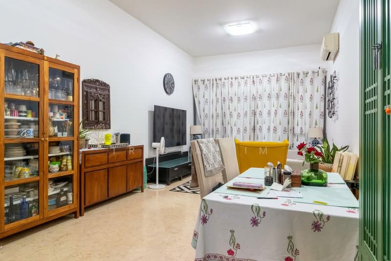 The Waterina, 73 Lorong 40 Geylang, 2 Bedrooms, 1,313 sqft, Apartment For Rent, by Tricia Lim, 500155093 - Living Room - PropertyGuru.com.sg